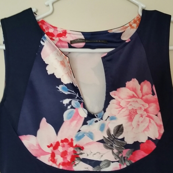 Beautiful sheath dress size S Fantaist - Picture 3 of 4